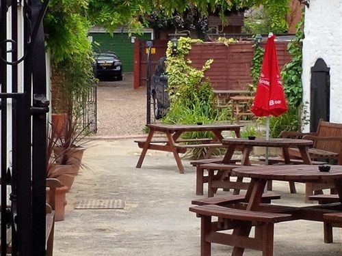 Hotel The Crown And Cushion Windsor Esterno foto